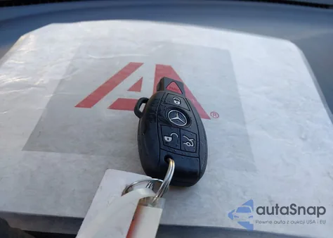 2019 Mercedes-Benz Glc 300 from USA, damaged, VIN WDC0G4JB4KV176181